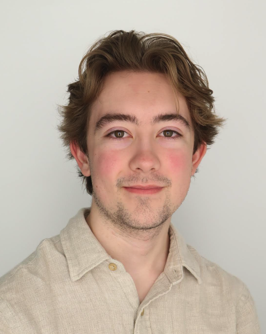 Davidson, Gavin(intern)